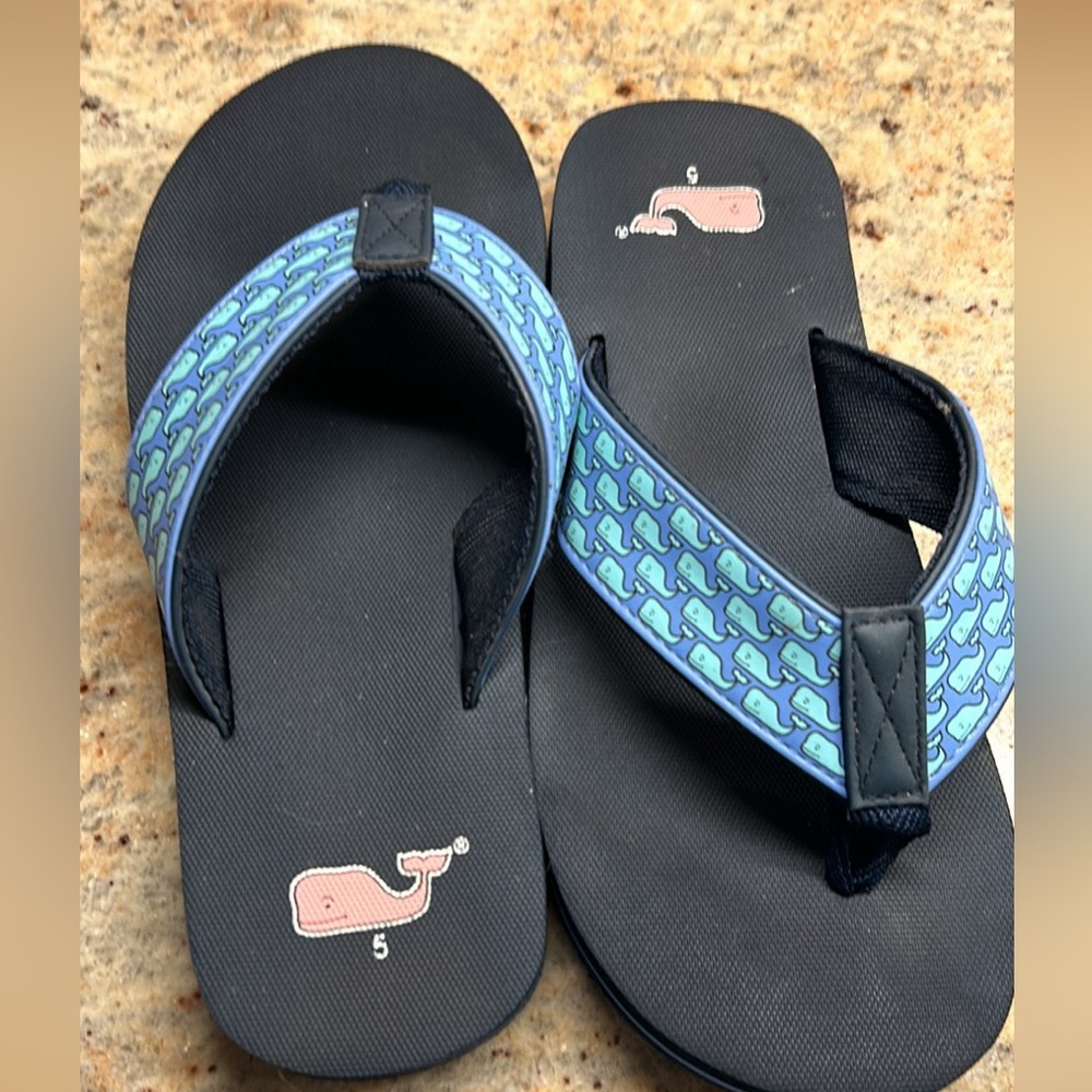 VV boys flip flops